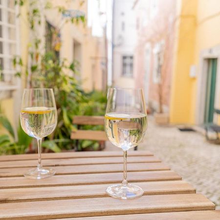 Alfama Nest Apartment Lisbon Bagian luar foto