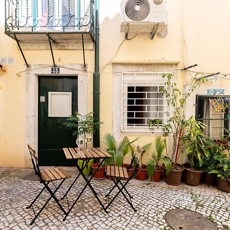 Alfama Nest Apartment Lisbon Bagian luar foto